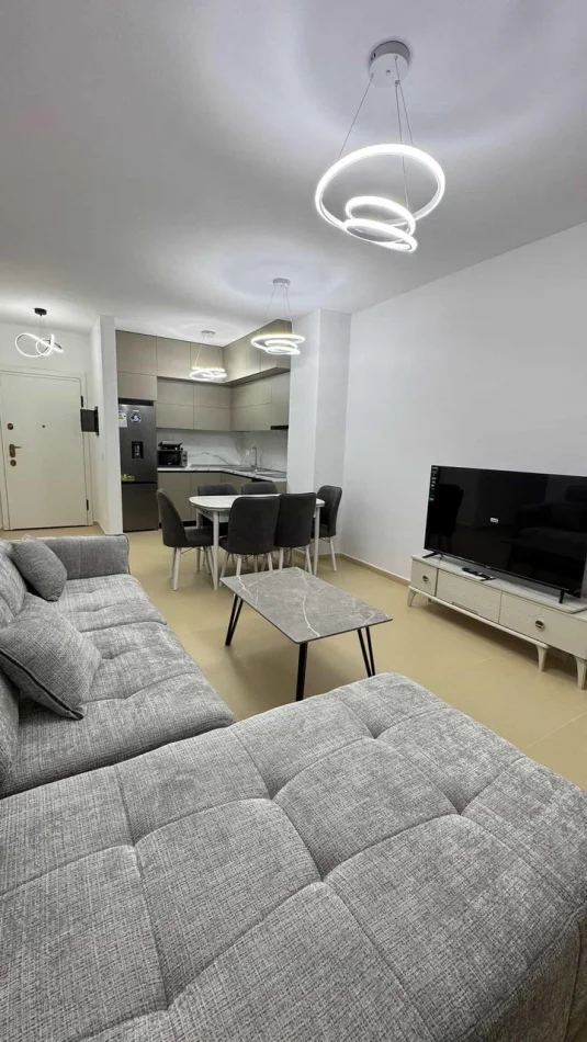 Tirane, jepet me qera apartament 2+1 Kati 7, 100 m² 700 € (Dhejtori Kompleksi Star)