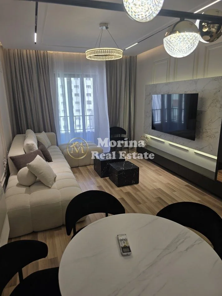Tirane, jepet me qera apartament 2+1 Kati 7, 117 m² 1.200 € (Astir, Oasis Residence)