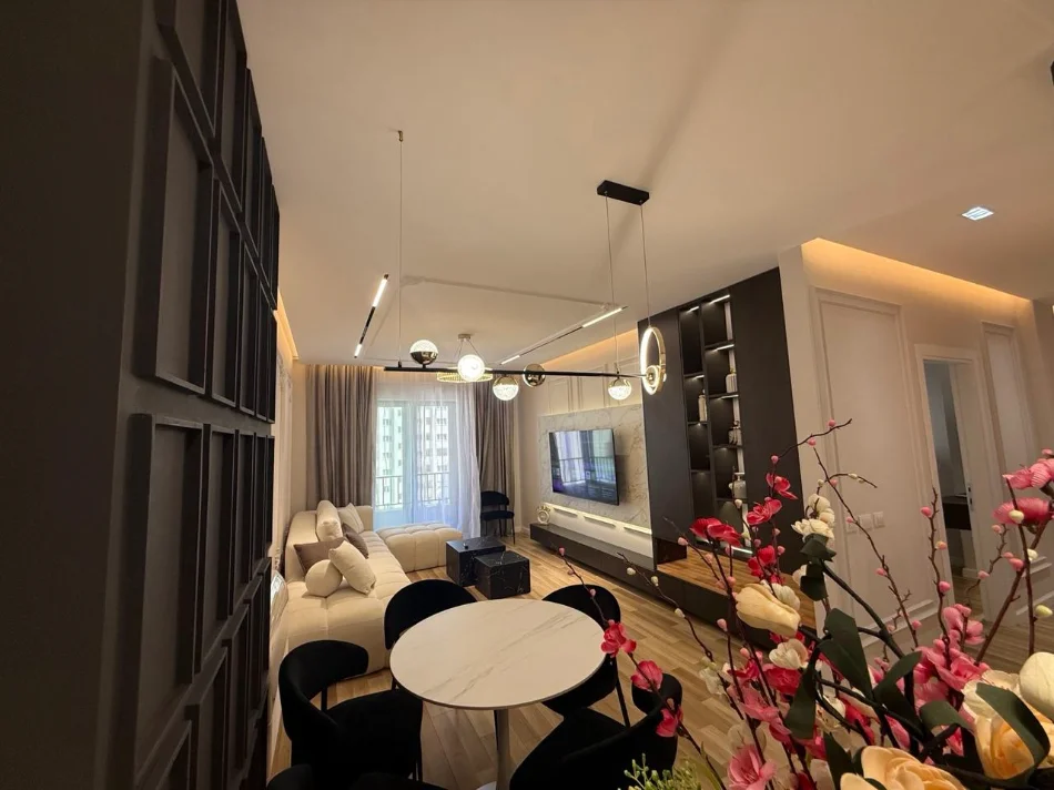 Tirane, jepet me qera apartament 2+1 Kati 7, 117 m² 1.200 € (Unaza e Re)