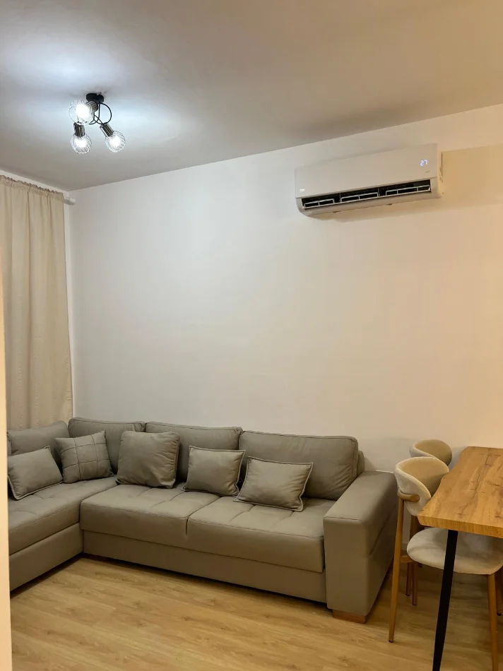Tirane, jepet me qera apartament 2+1 Kati 7, 72 m² 500 € (Kompleksi Kadiu)