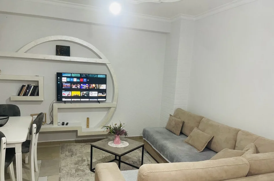 Tirane, jepet me qera apartament 2+1 Kati 7, 80 m² 500 € (Astir)