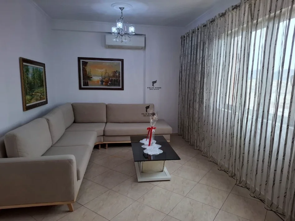 Tirane, jepet me qera apartament 2+1 Kati 8, 100 m² 700 € (MINE PEZA)