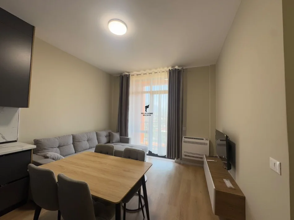 Tirane, jepet me qera apartament 2+1 Kati 8, 78 m² 700 € (BULEVARDI I RI)