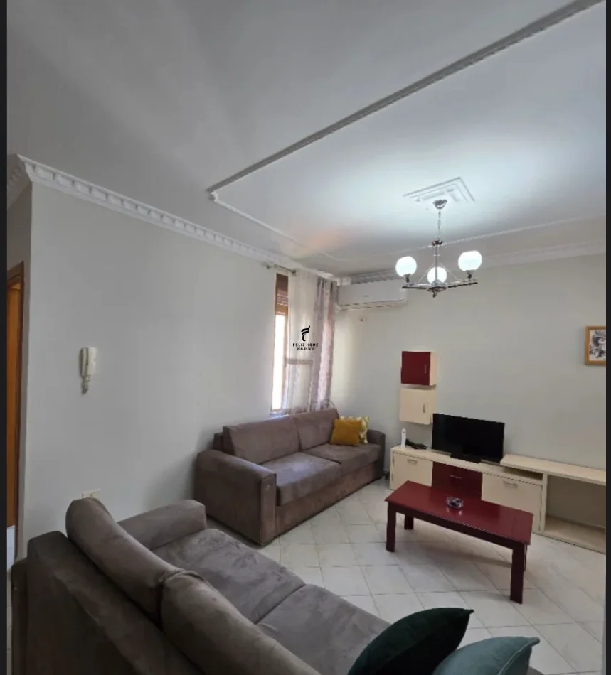 Tirane, jepet me qera apartament 2+1 Kati 8, 80 m² 550 € (MINE PEZA)