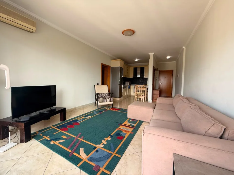 Tirane, jepet me qera apartament 2+1 Kati 9, 100 m² 850 € (Rruga Sami Frashëri)