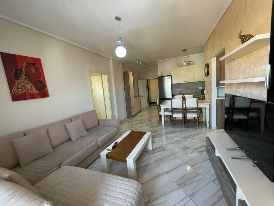 Tirane, jepet me qera apartament 2+1 Kati 9, 90 m² 750 € (MYSLYM SHYRI)