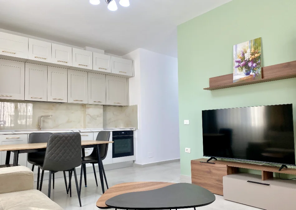 Tirane, jepet me qera apartament 2+1+me Parkim & Magazinë, Kati 2,  80 m² 60,000 Lek