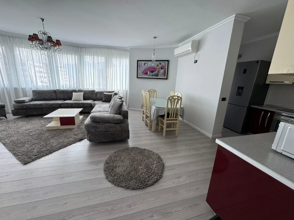 Tirane, jepet me qera apartament 3+1+Ballkon Kati 6, 125 m² 1.199 € (Rruga e Kavajes)