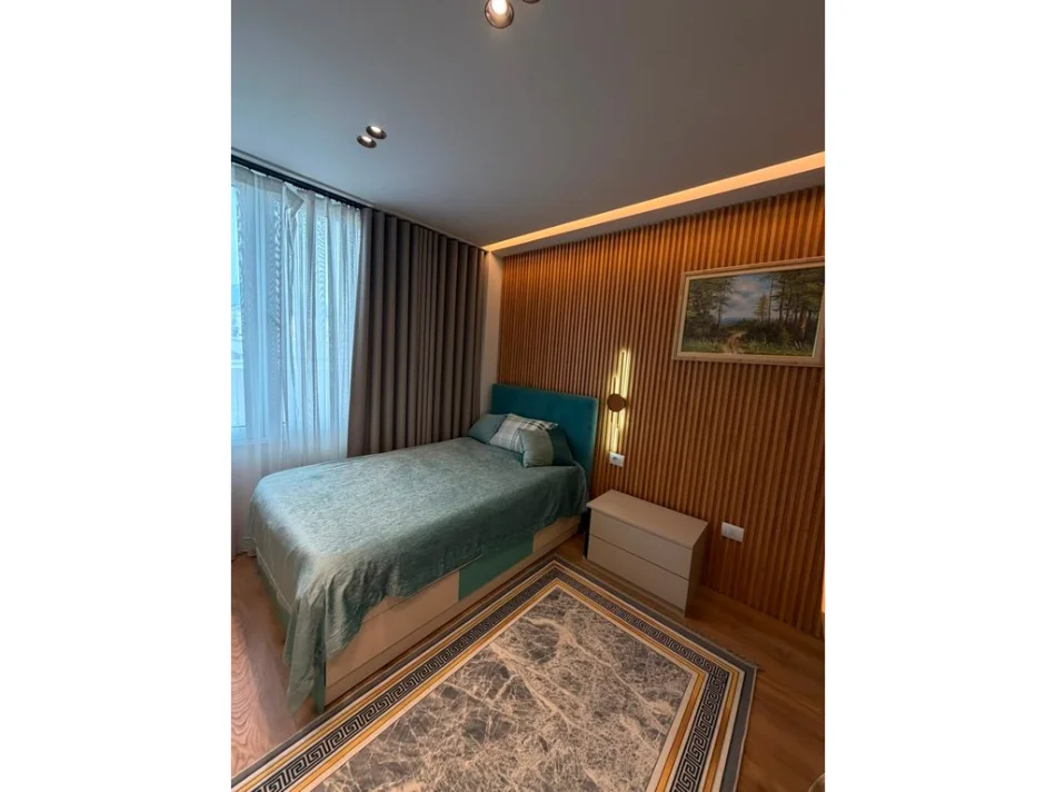 Tirane, jepet me qera apartament 3+1+Ballkon Kati 9, 115 m² 1.500 €