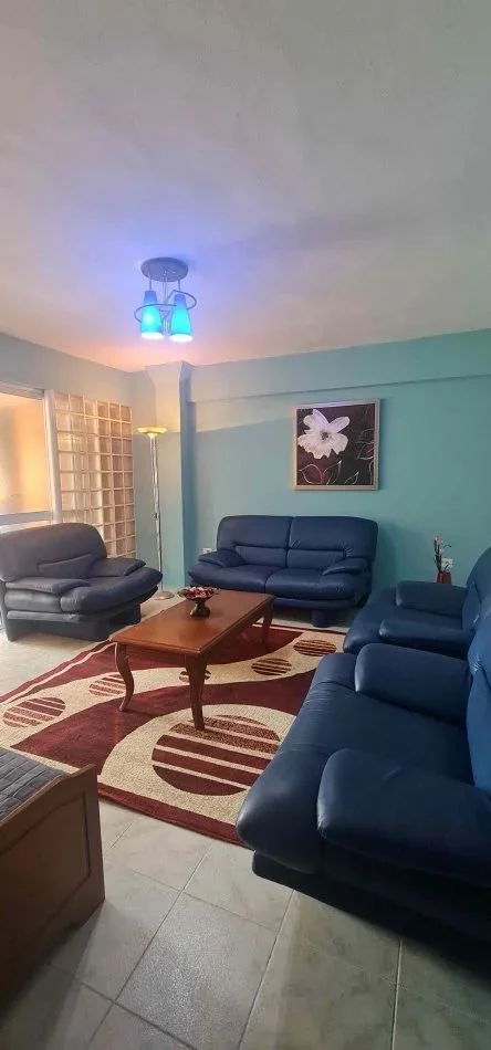 Tirane, jepet me qera apartament 3+1 Kati 2, 100 m² 500 € (RRUGA E DURRESIT)
