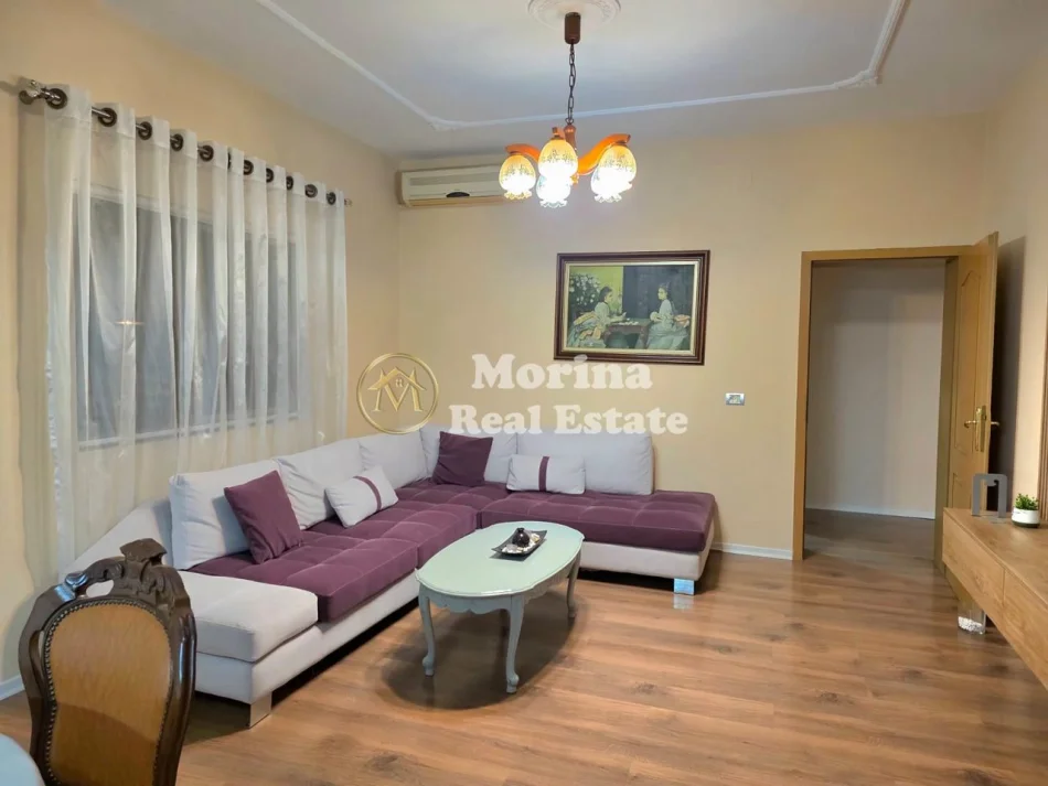 Tirane, jepet me qera apartament 3+1 Kati 2, 169 m² 800 € (Fusha Aviacionit)