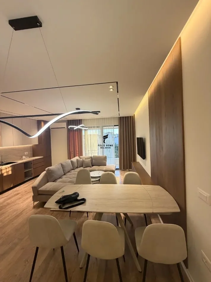Tirane, jepet me qera apartament 3+1 Kati 3, 127 m² 1.100 € (JORDAN MISJA)