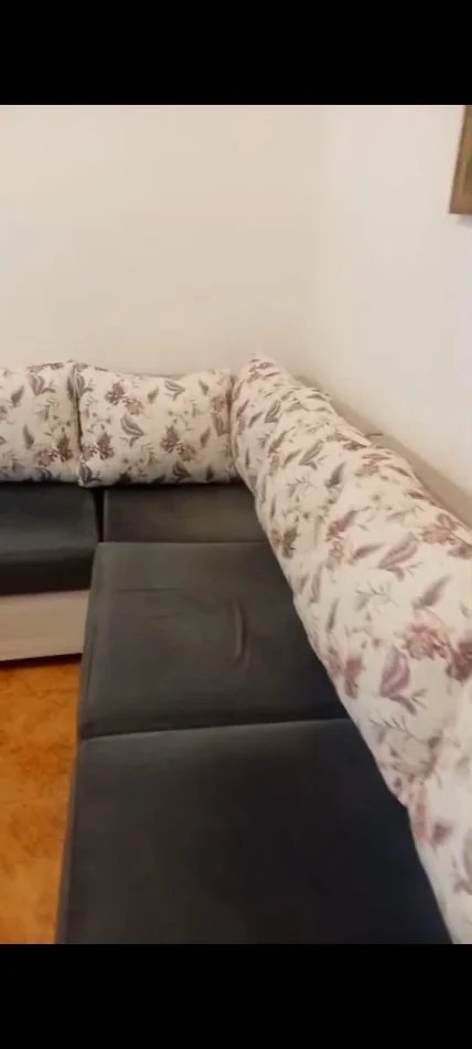 Tirane, jepet me qera apartament 3+1 Kati 3, 95 m² 500 € (Qyteti Studenti)