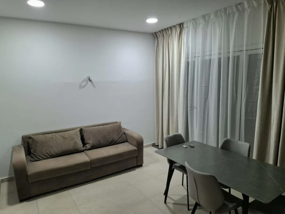 Tirane, jepet me qera apartament Studio Kati 1, 60 m² 350 € (Kinostudio)