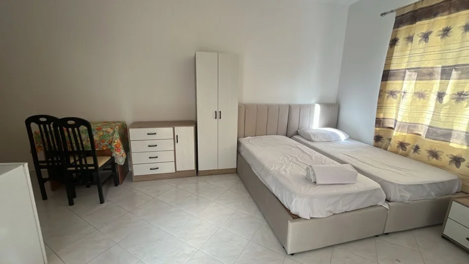 Tirane, jepet me qera apartament Studio Kati 2, 28 m² 330 € (Vilat Amerikane)