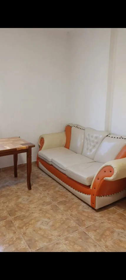 Tirane, jepet me qera apartament Studio Kati 2, 35 m² 300 € (Qyteti Studenti)