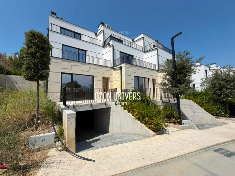 Tirane, jepet me qera apartament Vile 3 Katshe Kati 4, 277 m² 2.500 € (Forest Residence, Liqeni i Thatë)