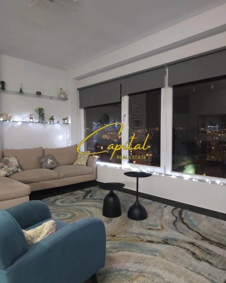 Tirane, jepet me qera apartament+verande | Penthouse 2+1 Kati 11, 90 m² 1.200 € (PAZARI I RI)