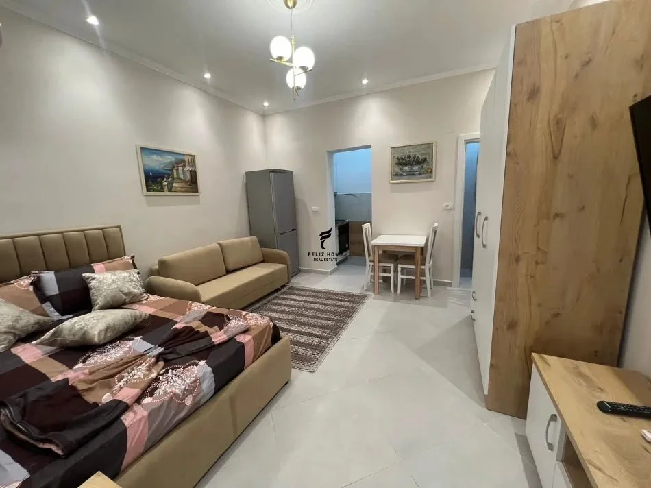 Tirane, jepet me qera garsonier Kati 0, 30 m² 400 € (RRUGA E KAVAJES)