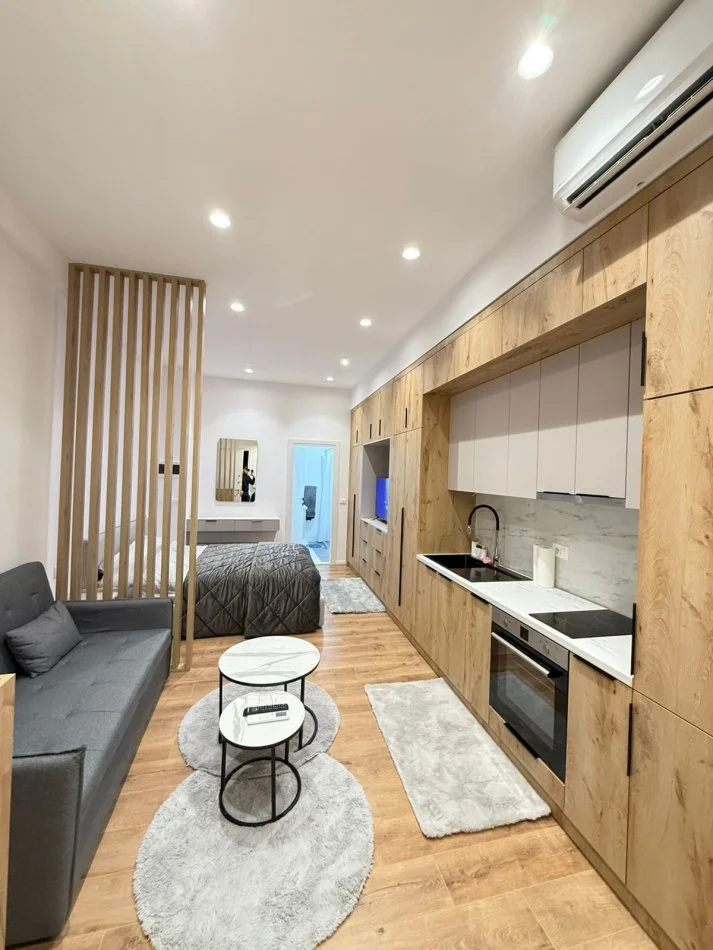 Tirane, jepet me qera garsonier Kati 1, 36 m² 370 € (FRESK)