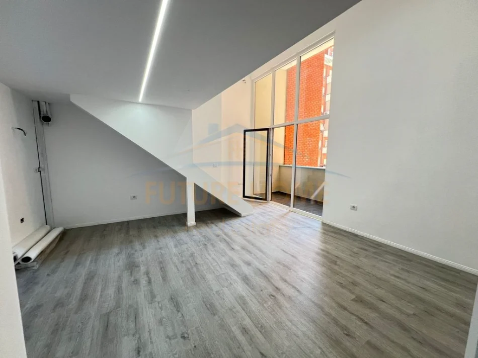 Tirane, jepet me qera garsonier Kati 2, 45 m² 450 € (MINE PEZA)
