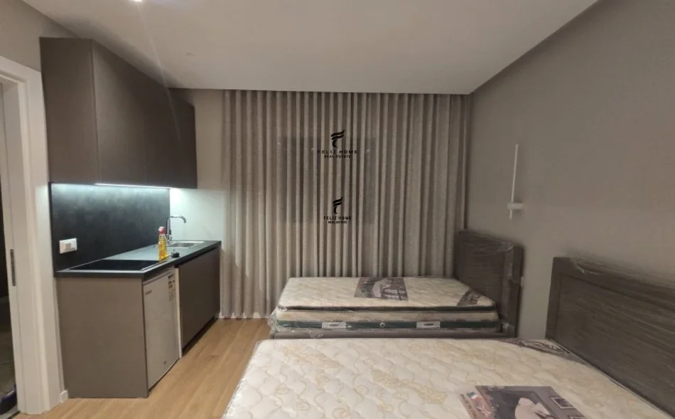 Tirane, jepet me qera garsonier Kati 4, 25 m² 400 € (PAZARI I RI)