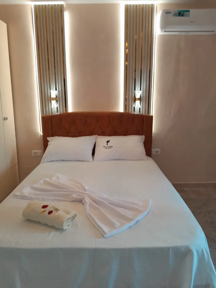 Tirane, jepet me qera garsonier Kati 4, 45 m² 600 € (QENDER)