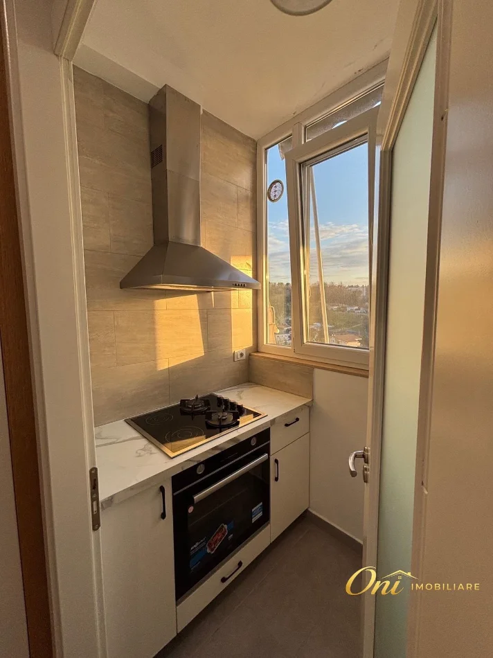 Tirane, jepet me qera garsonier Kati 9, 53 m² 450 € (qytet studenti)