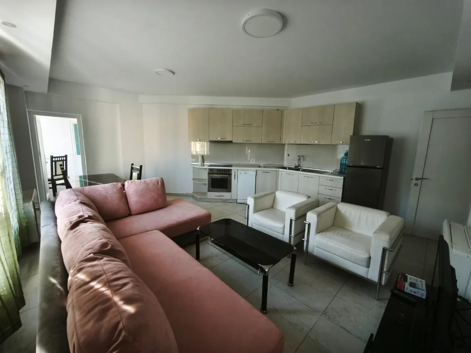 Tirane, jepet me qira apartament 2+1+Ballkon Kati 5, 93 m² (Vasil Shanto)