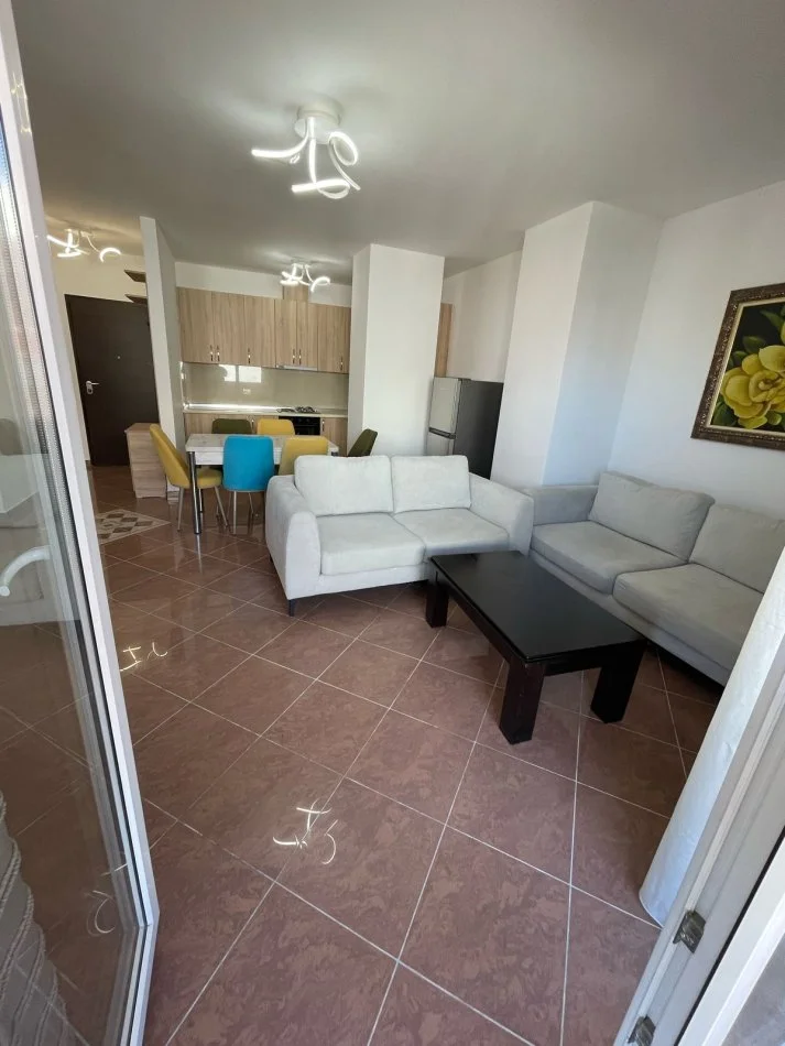 Tirane,prane UET, kompleksi Colombo, shitet apartament 2+1+Ballkon, Kati 6, 122 m² 188.000 €