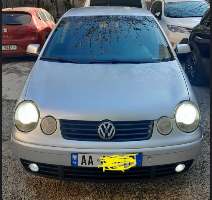 Tirane, shes Volkswagen Polo 1.4 nafte,  2.500 €