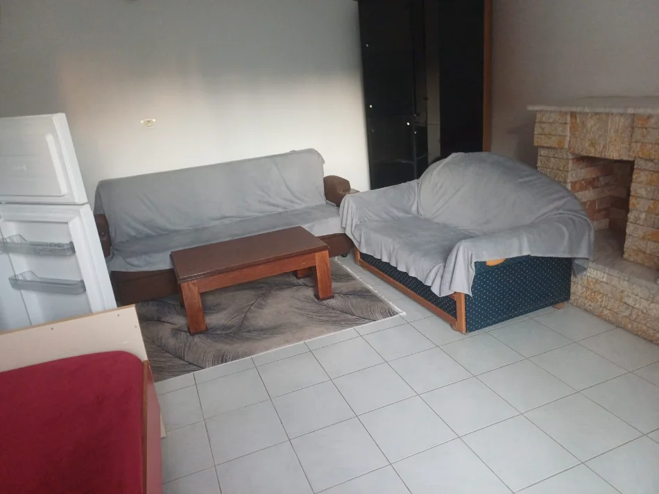 Tirane, shes apartament 1+1+Aneks+Ballkon , 150.000 € (Bul Bajram curri)