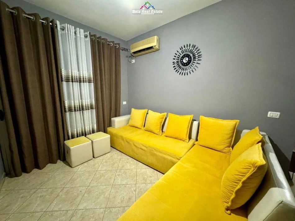 Tirane, shes apartament 1+1+Ballkon Kati 3, 60 m² 103.000 € (astrit losha)