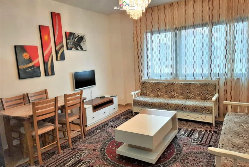 Tirane, shes apartament 1+1 Kati 4, 66 m² 126.000 € (Rruga 5 Maj)