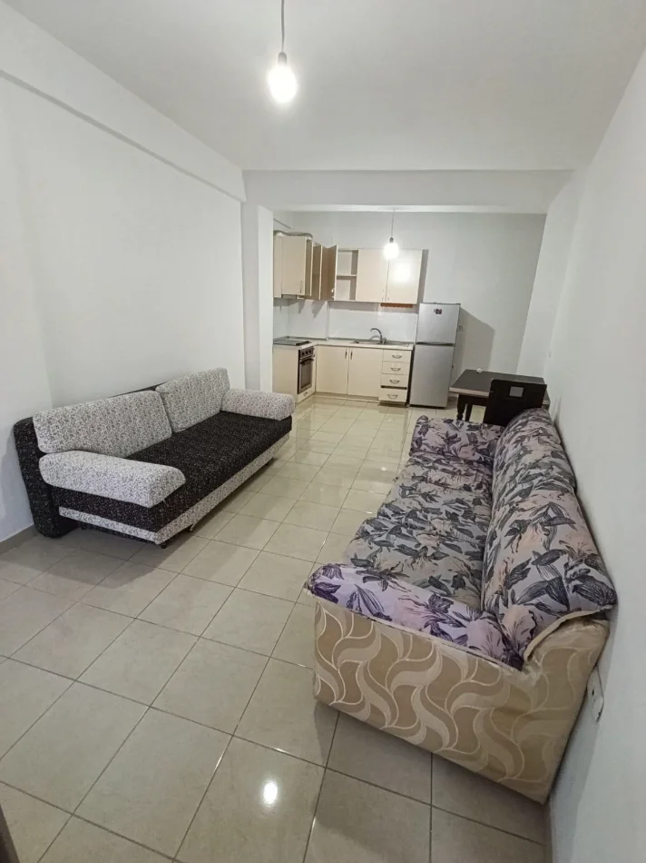 Tirane, shes apartament 1+1 Kati 8, 66 m² 97.300 € (yzberisht)