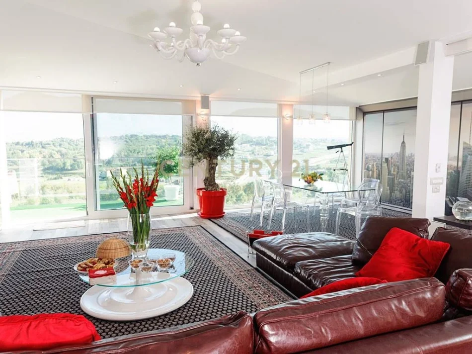 Tirane, shes apartament 2+1+Aneks+Ballkon Kati 6, 203 m²