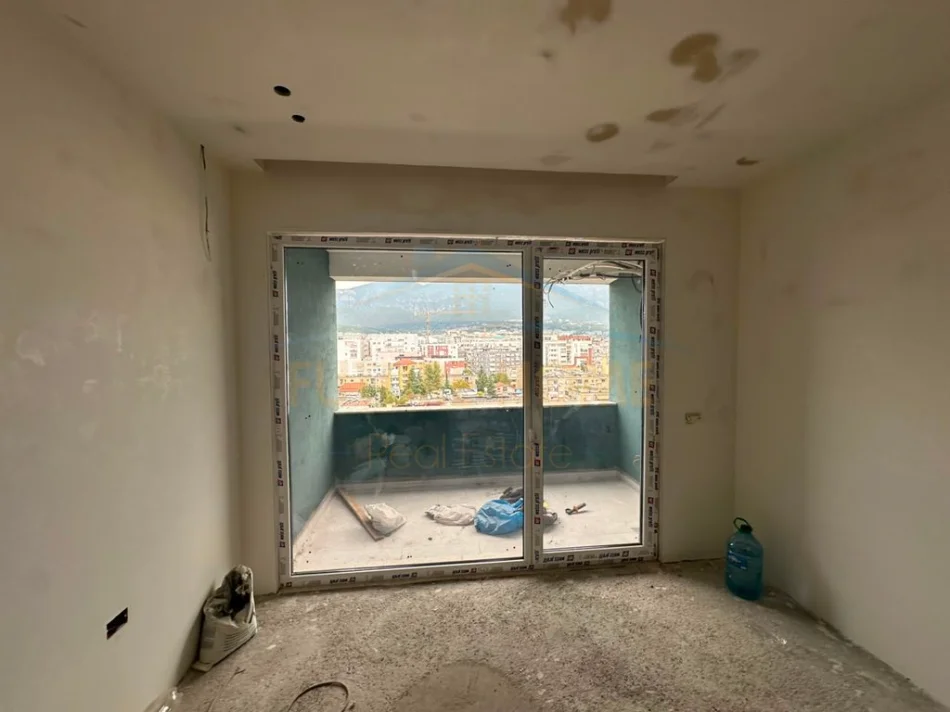 Tirane, shes apartament 2+1+Ballkon Kati 9, 94 m² 228.000 € (Mirabella Residence)