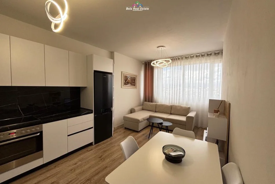 Tirane, shes apartament 2+1 Kati 10, 81 m² 205000 € (Rruga Bedri Karapici)