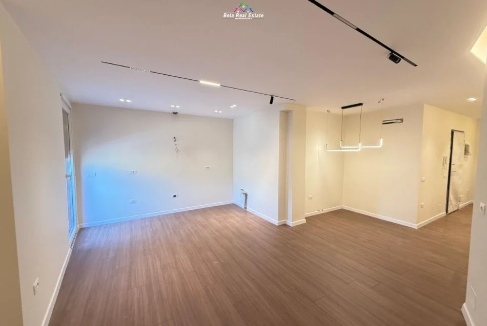 Tirane, shes apartament 2+1 Kati 5, 79 m² 196.000 € (rrethi shkozes)