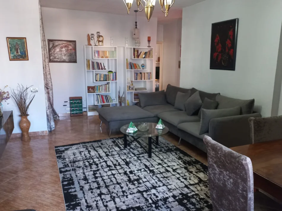 Tirane, shes apartament 2+1 Kati 5, 87 m² 150.000 € (Dritan Hoxha)