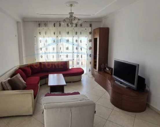 Tirane, shes apartament 3+1+2  Kati 6, 130 m² 196.000 € (Yzberisht)