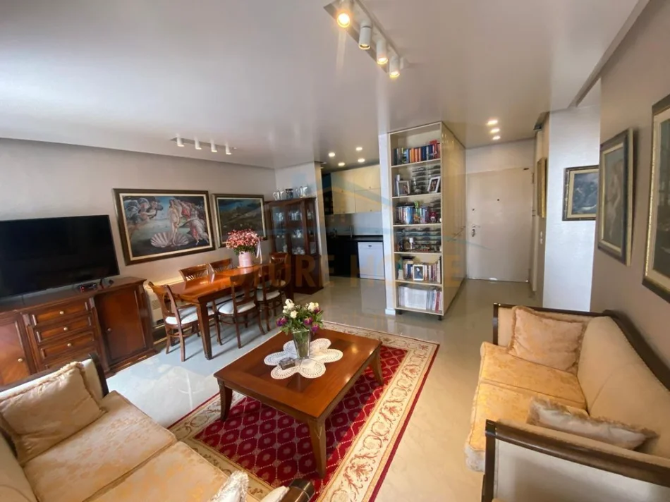 Tirane, shes apartament 3+1+Ballkon Kati 9, 98 m² 270.000 € (Kompleksi Kontakt)