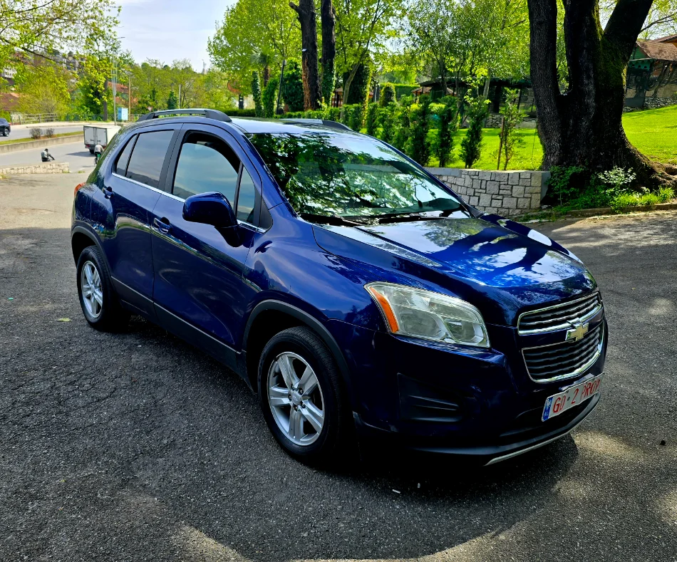 Tirane, shes makine Chevrolet Trax AUTOMATIC Benzin, blu automatik Kondicioner 136.231 km 4.500 €