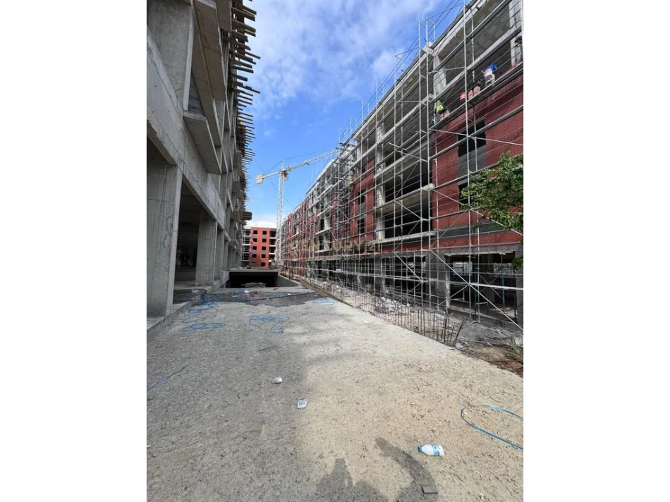 Tirane, shitet 1+1+Ballkon Kati 1, 57 m² 59.000 €