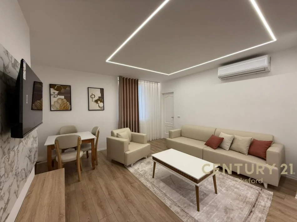 Tirane, shitet 1+1 Kati 5, 66 m² 175.000 € (Rruga fortuzi)