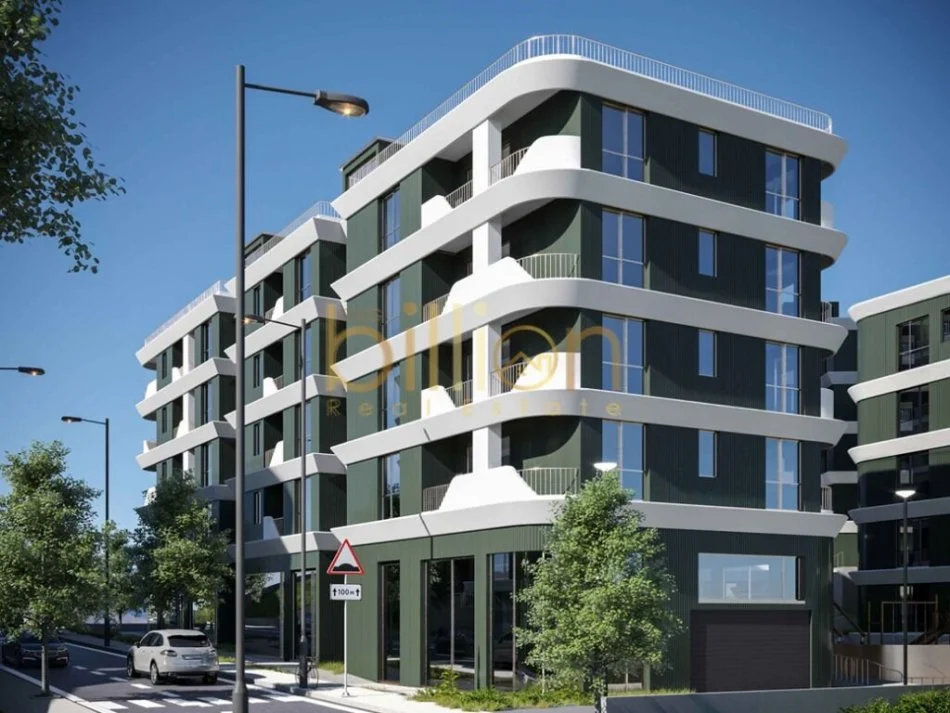 Tirane, shitet 2+1+Ballkon , 114 m² 227.200 € (Liqeni i thate)