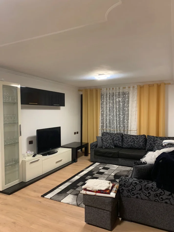 Tirane, shitet 2+1+Ballkon Kati 5, 101 m² (Myslym Shyri)