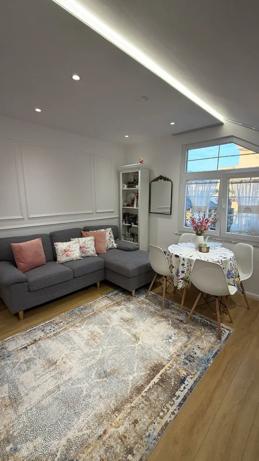 Tirane, shitet Vile Vile 3 Katshe , 330 m² 570.000 € (SIRI KODRA)