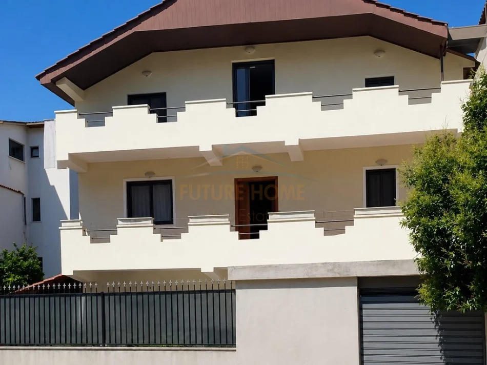Tirane, shitet Vile Vile 3 Katshe Kati 0, 330 m² 350.000 € (Qsut)