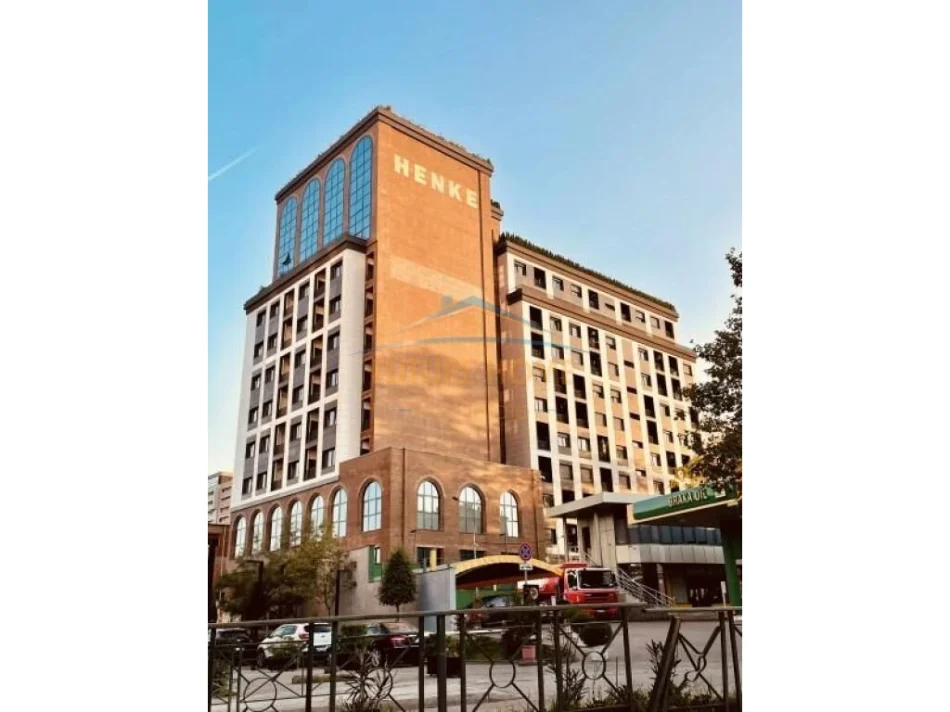 Tirane, shitet apartament 1+1+Aneks+Ballkon Kati 2, 54 m² 120.000 € (Golden Park 3)
